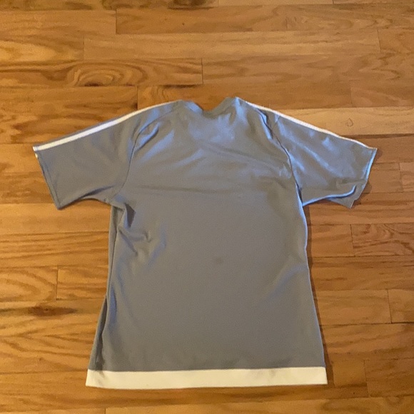 Authentic Adidas In Excellent Condition 🔥 - Picture 4 of 4